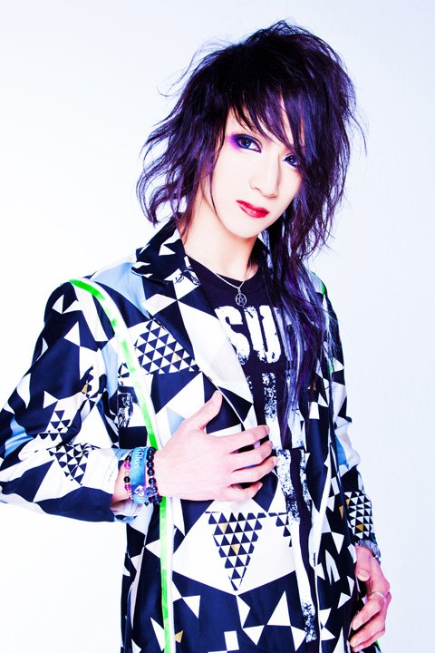 Guitarist Hakuyu