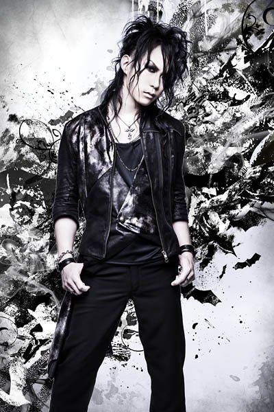 Natsu ZēTēS Artist Photo